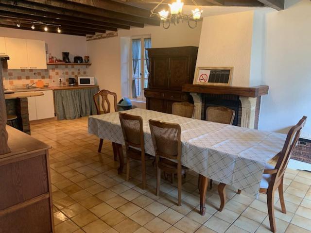 Maison Lushbrooks Moutier-Malcard ภายนอก รูปภาพ